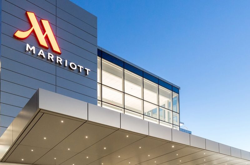 Image-Slider_Calgary-Airport-1@2x